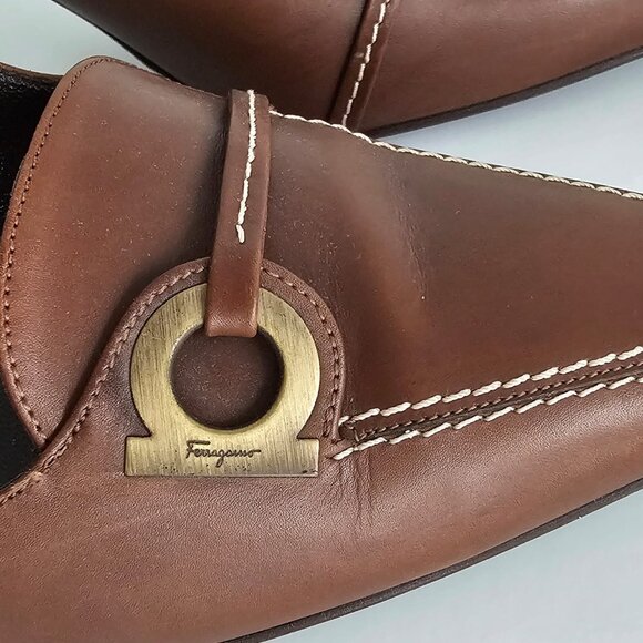 Ferragamo Sling Backs. New!! Vintage!! - Picture 7 of 11